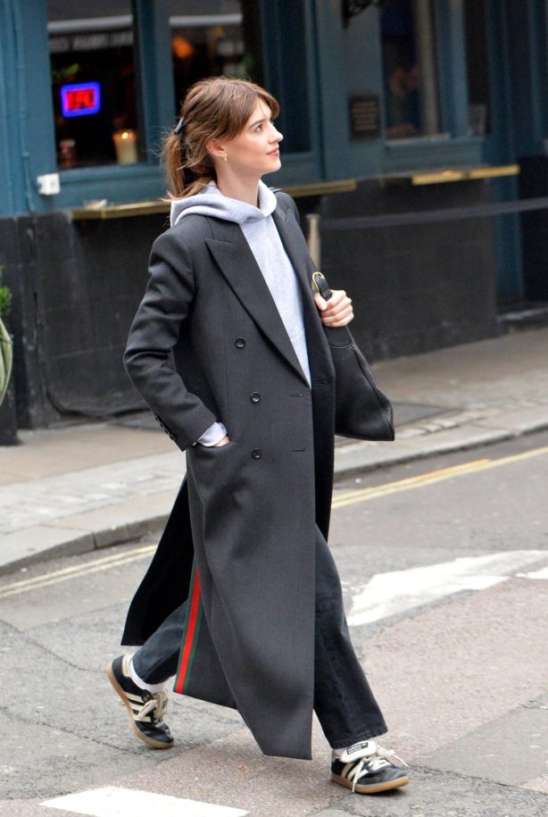 Daisy Edgar-Jones - Seen walking around Soho in London