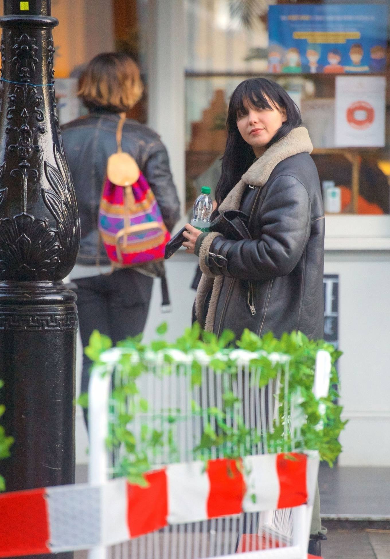 Daisy Lowe – Seen at a coffee shop in London