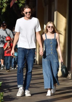 Dakota Fanning and Jamie Strachan out in LA