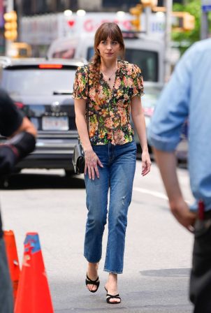 Dakota Johnson - Seen at the movie set of the 'Materialists' in New York