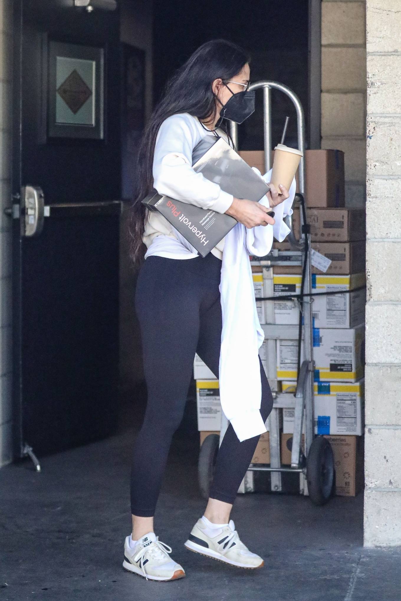 Index of /wp-content/uploads/photos/demi-moore/leaving-the-gym-in-los ...