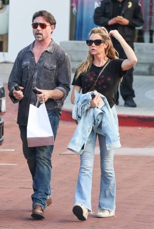 Denise Richards - And Aaron Phypers seen together on a dinner date at Lucky's in Malibu