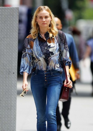 Diane Kruger in Jeans Out for a walk in New York