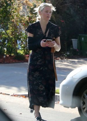 Elizabeth Banks in Long Dress - Out in Los Angeles