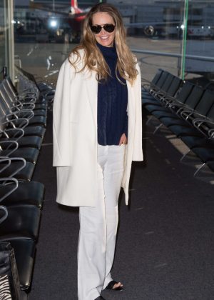 Elle Macpherson at Airport in Melbourne