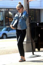 Erin Moriarty - Out and about in Los Angeles