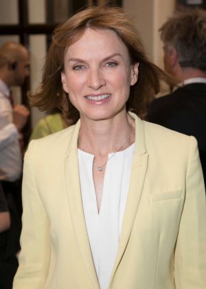 Fiona Bruce - 'The Jungle' Special Gala Performance in London