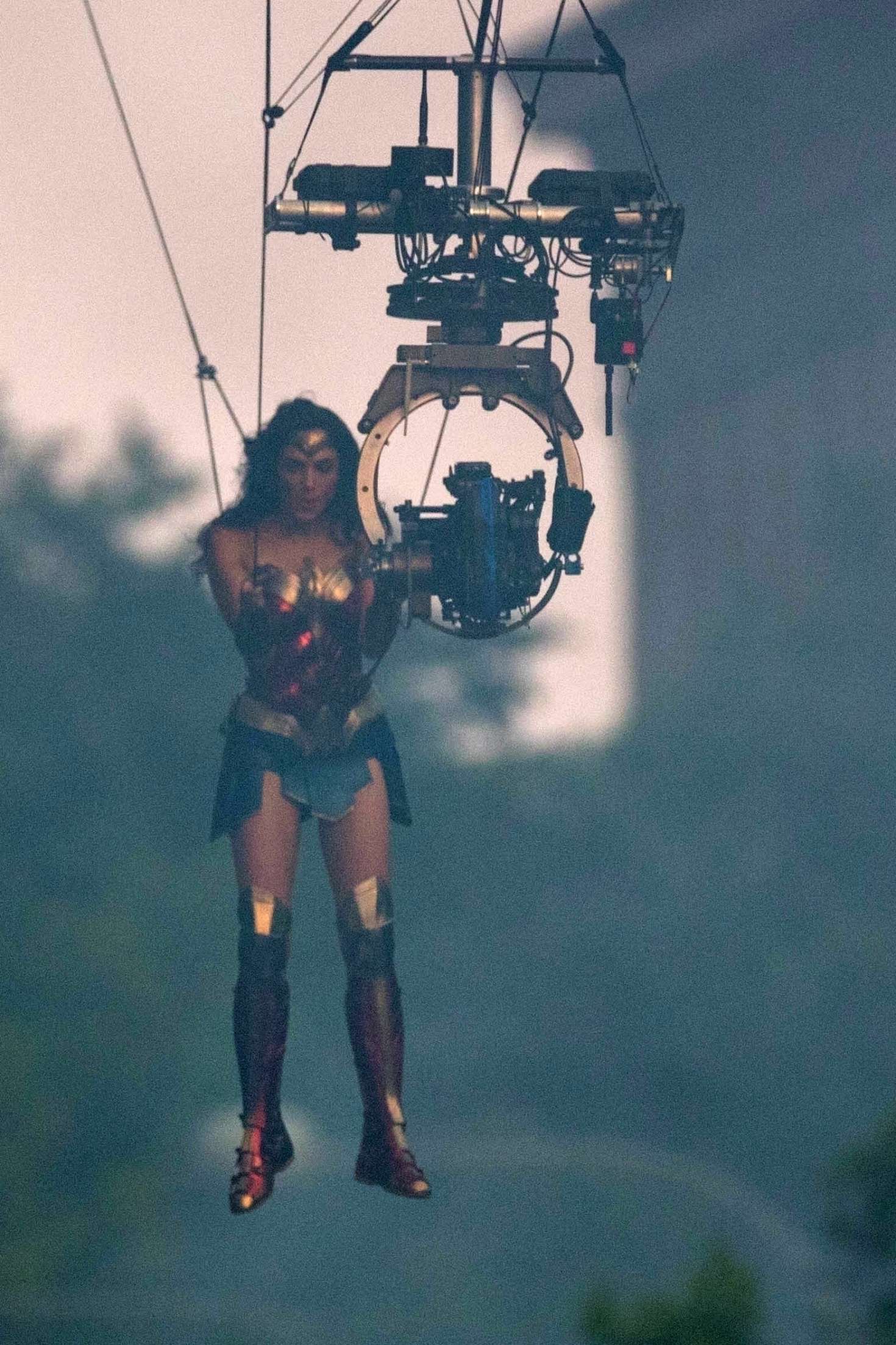 Gal Gadot Filming An Action Sequence For Wonder Woman 1984 05 Gotceleb 