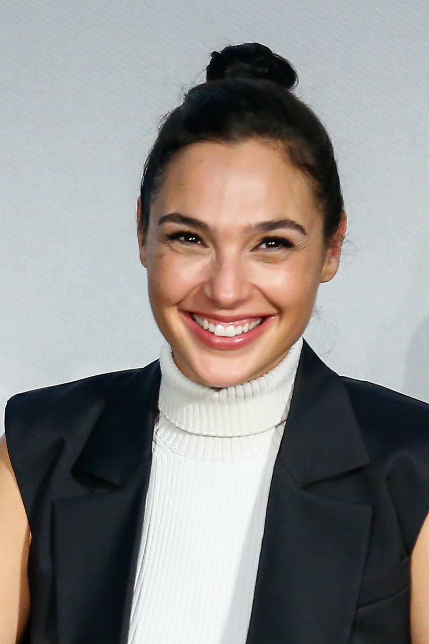 Gal Gadot 2017 : Gal Gadot – Justice League fans meeting in Beijing -07