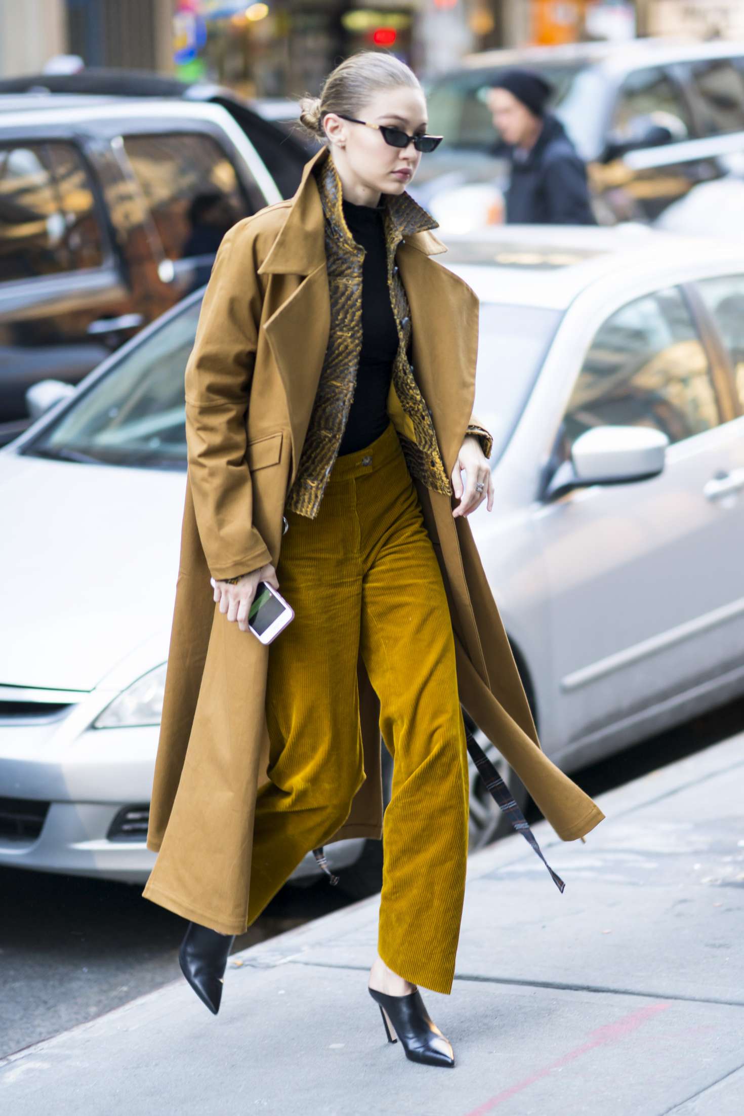 Gigi Hadid in Long Coat -12 | GotCeleb