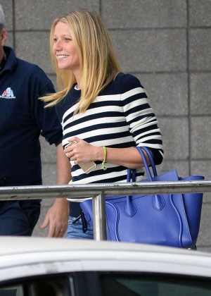 Gwyneth Paltrow - Arrives at LAX Airport in LA