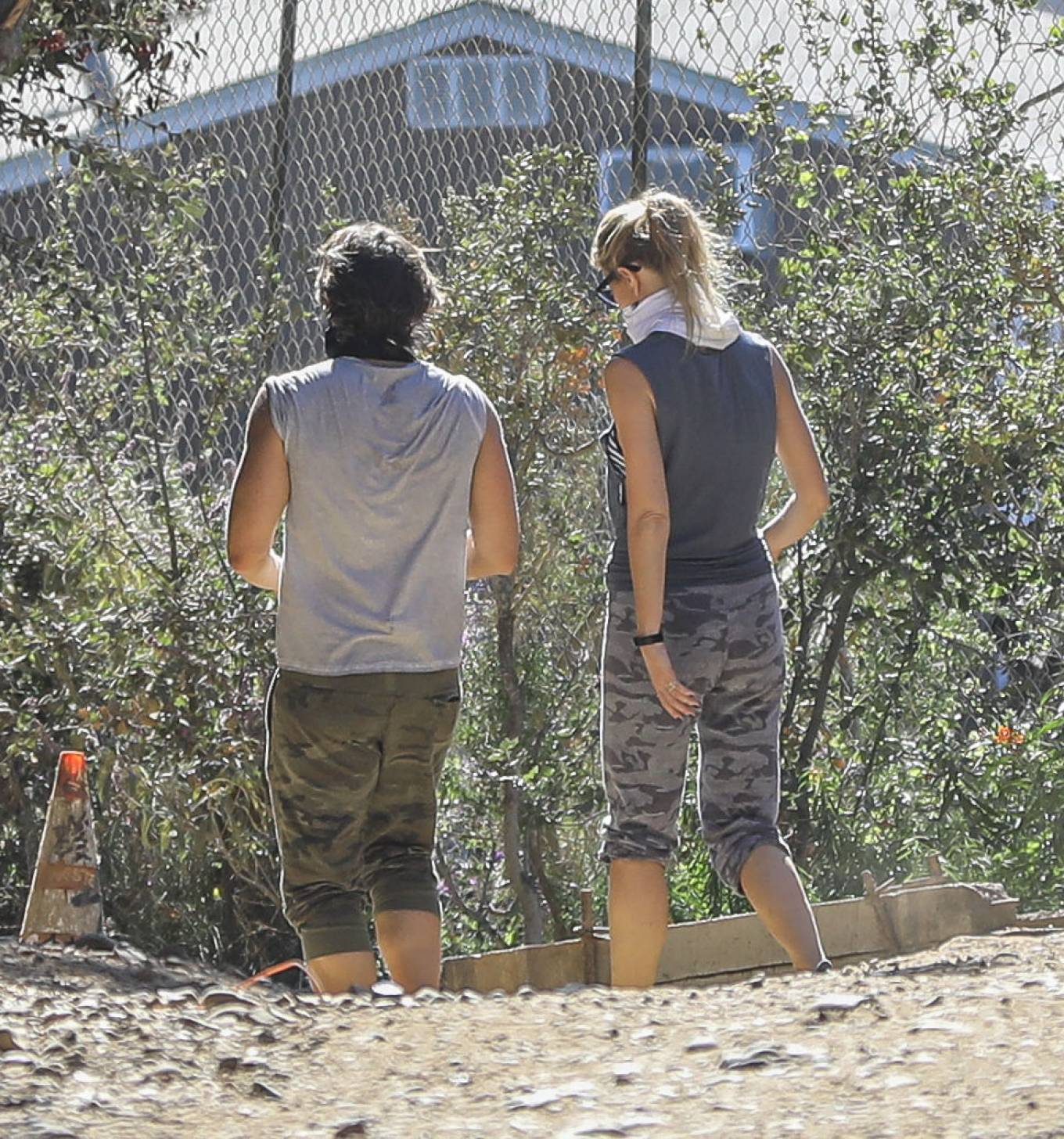 Gwyneth Paltrow – With husband Brad Falchuk hiking in Los Angeles