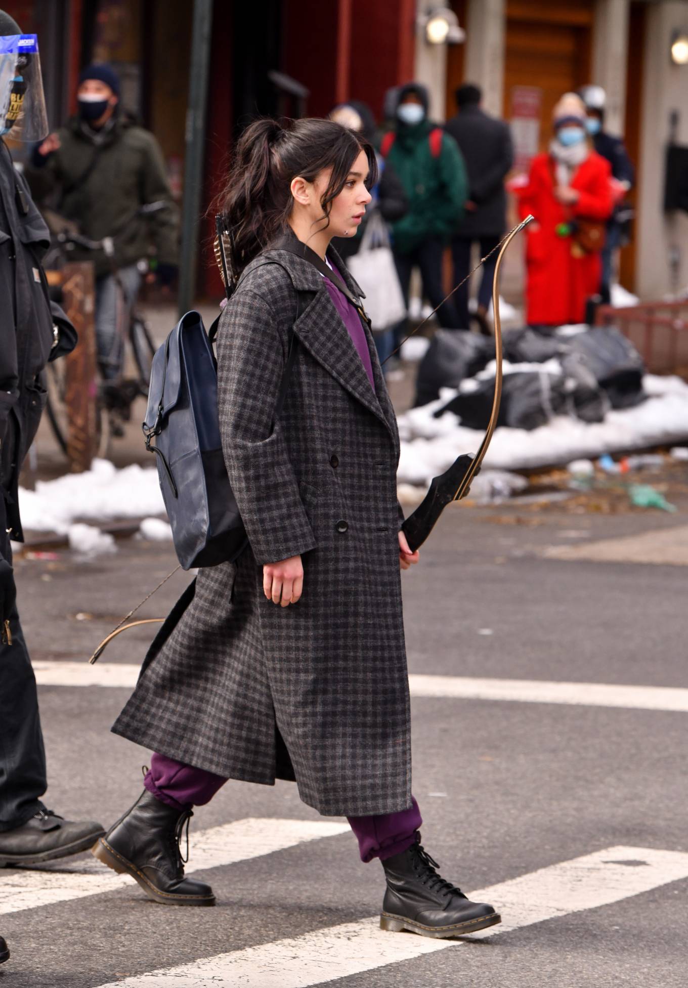 Hailee Steinfeld and Jeremy Renner – Filming ‘Hawkeye’ in NYC