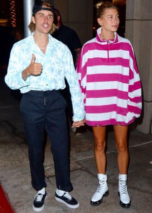 Hailey Baldwin and Justin Bieber - Out for a dinner in Beverly Hills