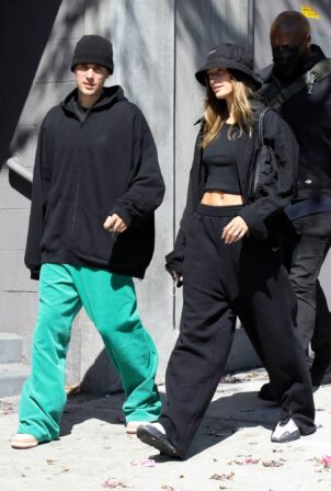 Hailey Bieber - With Justin Bieber arrive at the SoHo house for lunch in Los Angeles