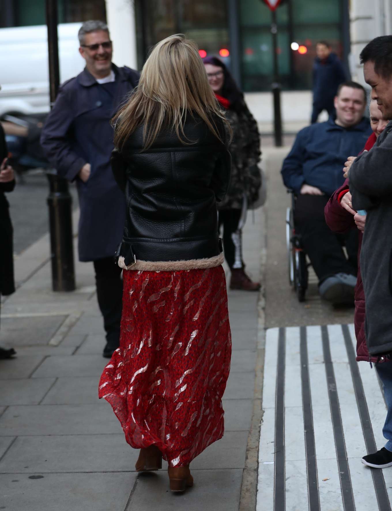 Helen Skelton - Leaving Radio 2 studio in London-01 | GotCeleb