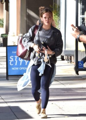 Hilary Duff - Hits the gym in Studio City