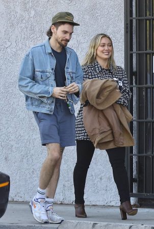 Hilary Duff - With Matthew Koma enjoy a lunch outing in style in Studio City