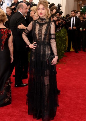 Imogen Poots - 2015 Costume Institute Gala in NYC