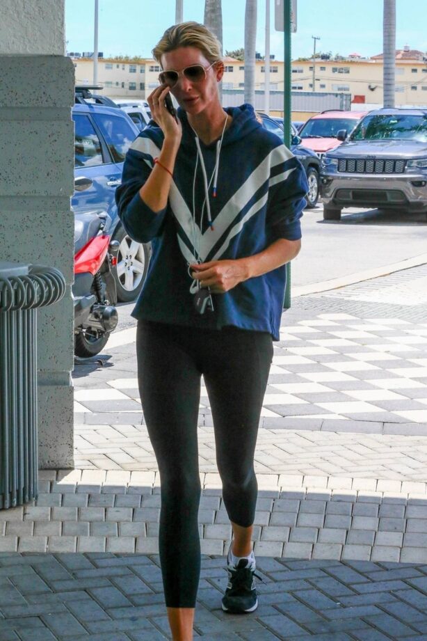 Index of /wp-content/uploads/photos/ivanka-trump/heading-to-the-gym-in ...