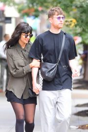 Jameela Jamil and boyfriend James Blake Pack - Out in NYC