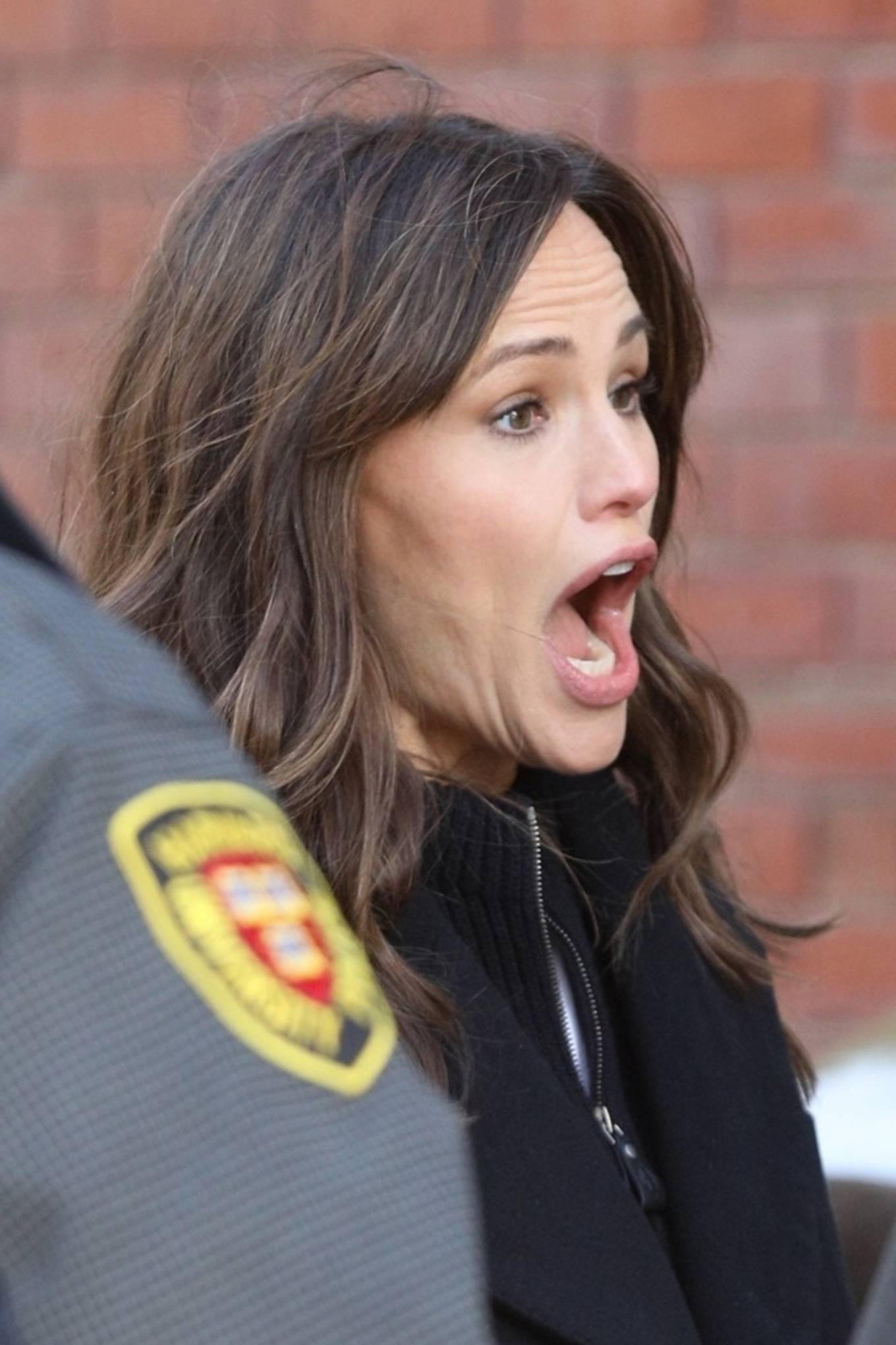 Index of /wp-content/uploads/photos/jennifer-garner/getting-a-tour-of ...