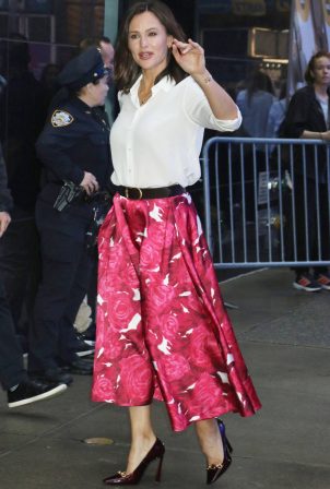 Jennifer Garner - Seen at 'Good Morning America TV Show in New York