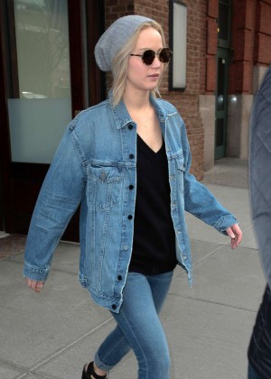 Jennifer Lawrence in Jeans Out in NYC