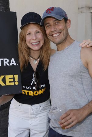 Jennifer Lee Laks - Seen at the SAG-AFTRA Strike in Burbank