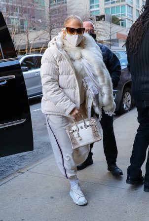 Jennifer Lopez - Heads to the studio for her New Year's Eve performance rehearsal in NY