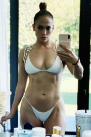 Jennifer Lopez in a Bikini