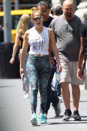 Jennifer Lopez - Leaving her workout in NYC