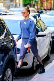 Jennifer Lopez - Shopping in Soho, New York