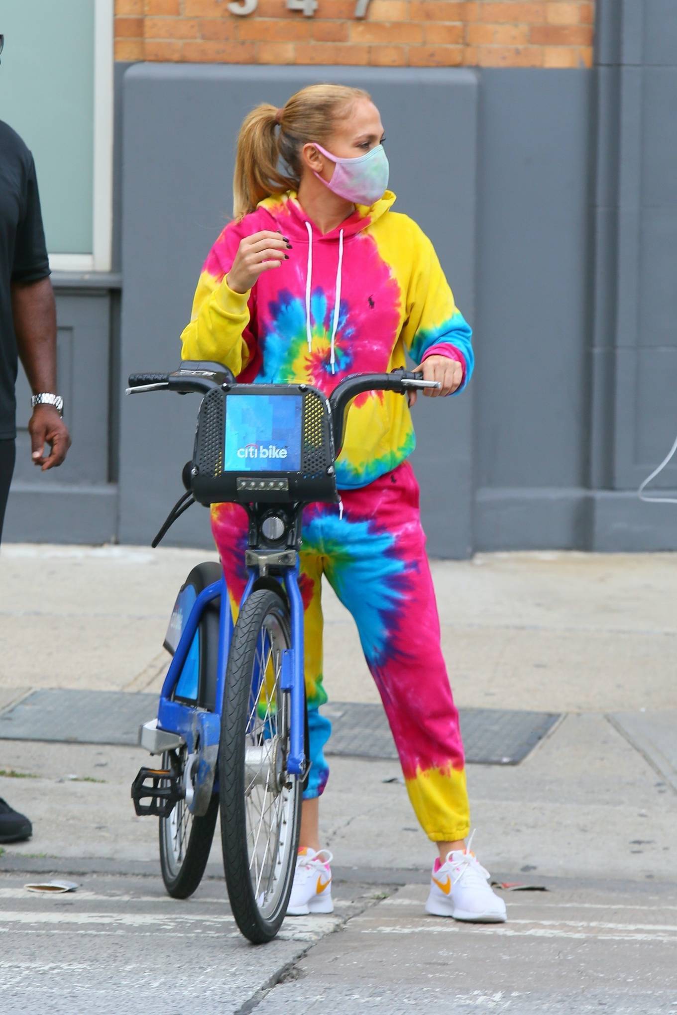 Jennifer Lopez – Wears tie-dye sweats in New York City