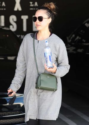 Jessica Alba - Leaving the gym in LA