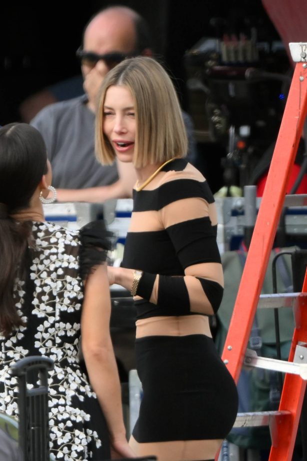 Jessica Biel - Filming 'The Better Sister' in Long Island New York