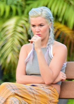 Joss Stone - Out in Barbados