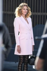 Julia Roberts in Pink - Photoshoot for Calzedonia in Verona
