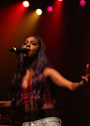 Justine Skye - Performs at Her Emotionally Unavailable Tour in NY