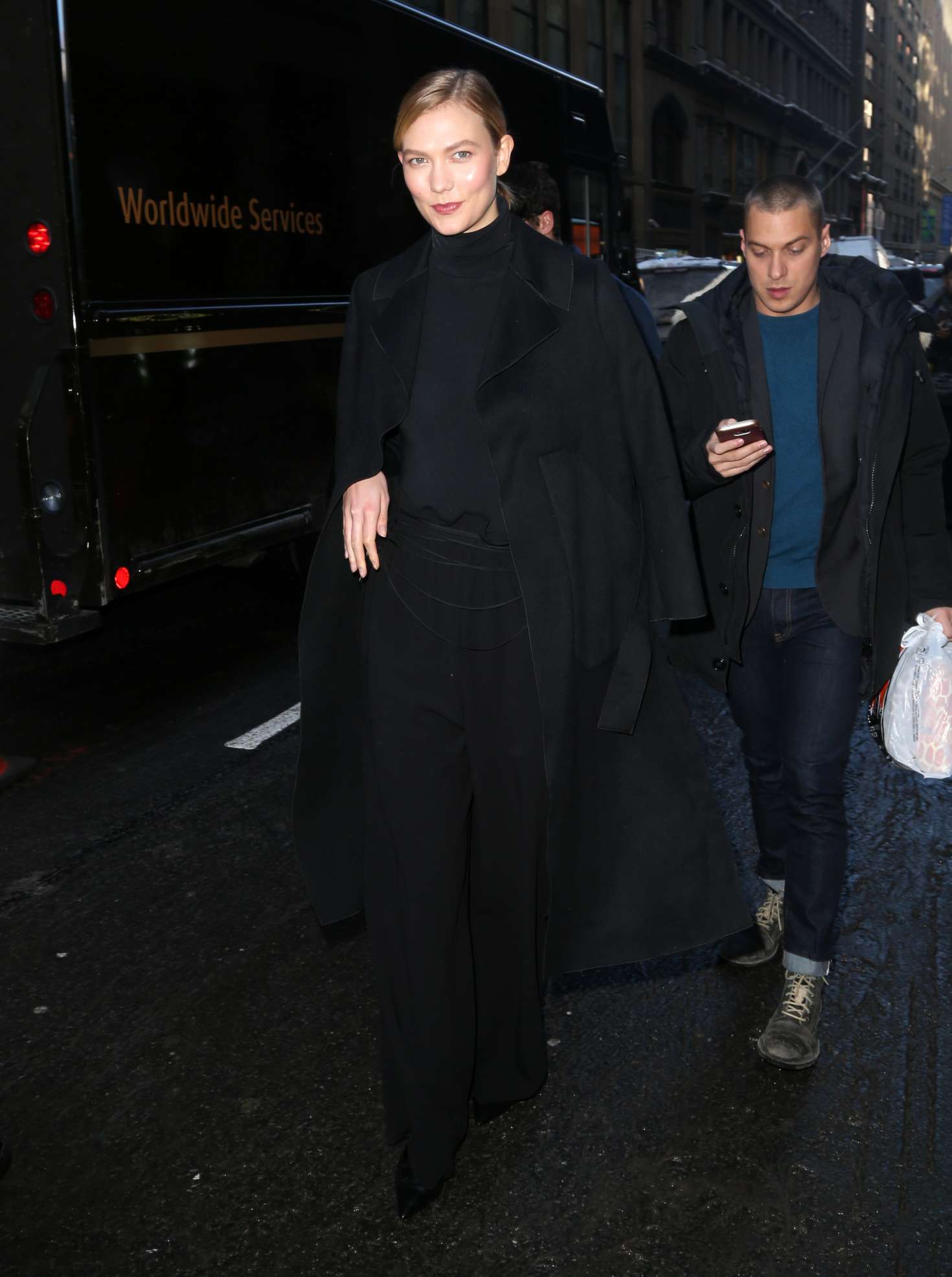 Karlie Kloss: Attending the Calvin Klein Show 2017 at NYFW -01 | GotCeleb