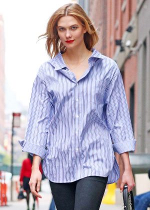 Karlie Kloss in tight jeans out in NYC