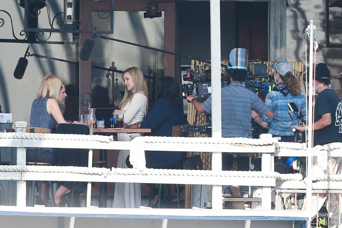 Kate Hudson and Octavia Spencer – Filming at a local eatery in Marina Del Rey