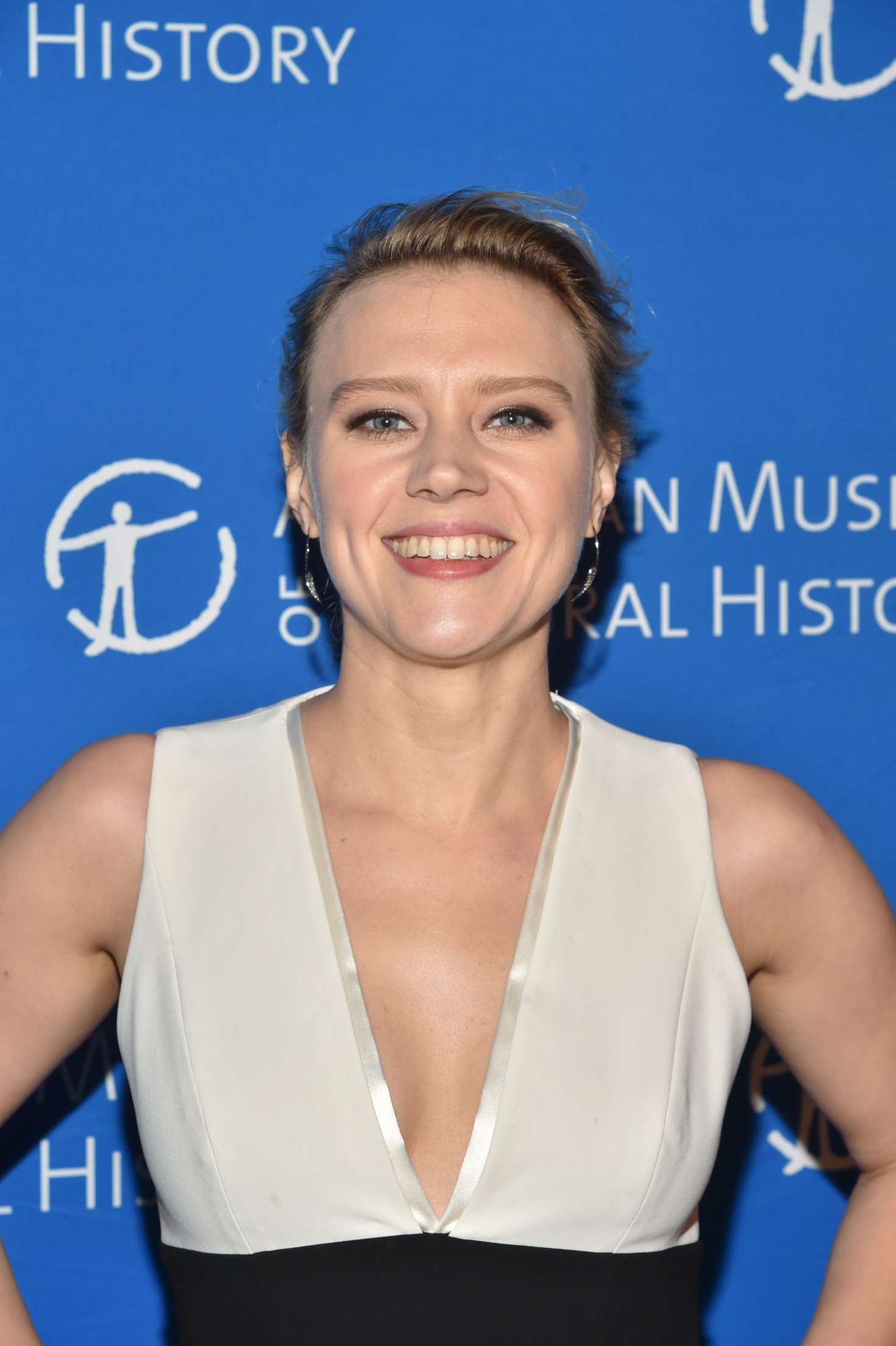 Kate McKinnon: American Museum of Natural History Gala -03 | GotCeleb