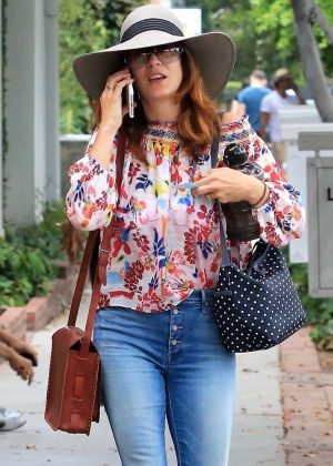 Kate Walsh at Alfred's Coffee in LA