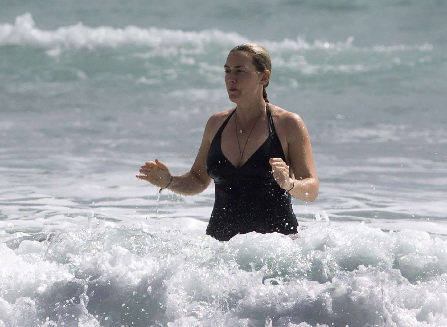 Kate Winslet in Black Swimsuit -10 | GotCeleb