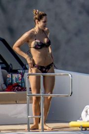 Katharine McPhee in Bikini on the yacht in Capri | GotCeleb