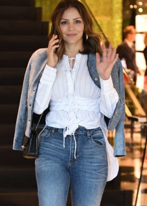 Katharine McPhee in Jeans - Shopping at Prada on Rodeo Drive in Beverly Hills