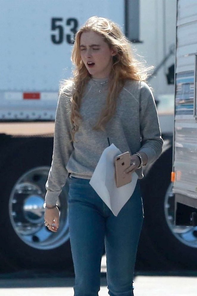 Kathryn Newton boyfriend