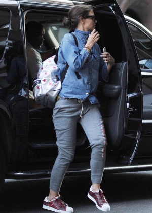 Katie Holmes - Out and about in Chelsea