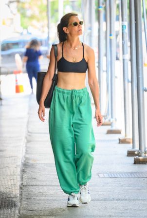 Katie Holmes - Wearing bra on the streets of New York